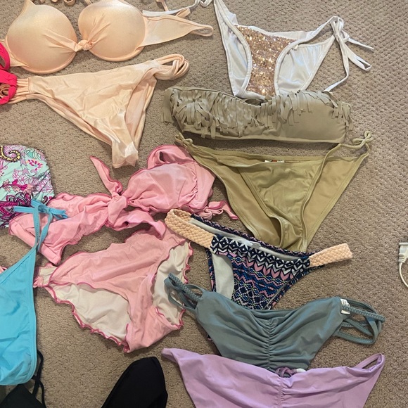 20+ bikini pieces + 2 one pieces all brand new - Picture 7 of 7